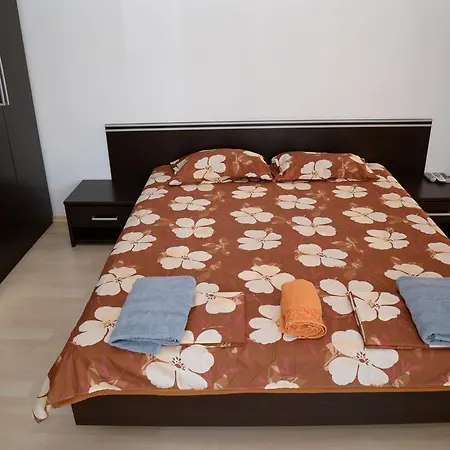 Angelov Case de vacanță *